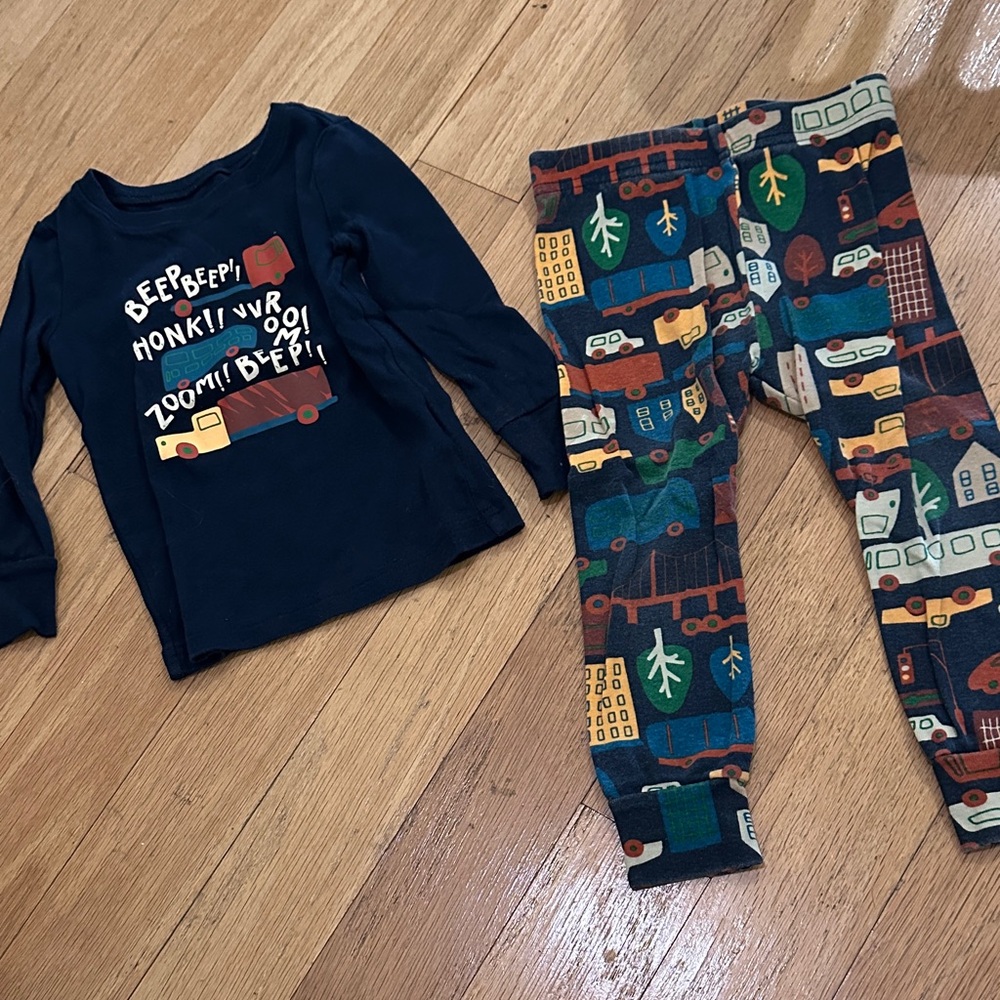 Old Navy Navy Blue Vehicle Pajama Set with Patterned Pants